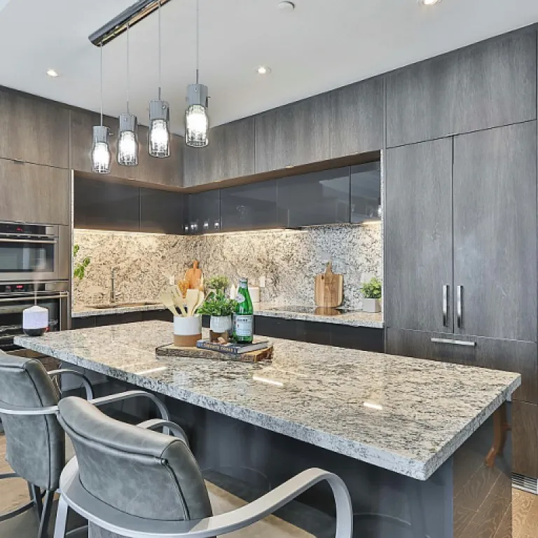 Comment choisir un meuble de tri des déchets adapté à votre cuisine