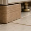 Socle de meuble de cuisine : le centimètre oublié qui change le confort et la propreté